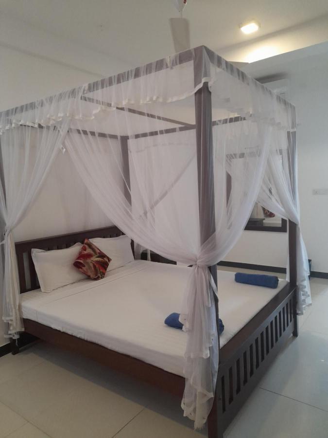 Hotel Marine At Negombo Beach Zewnętrze zdjęcie