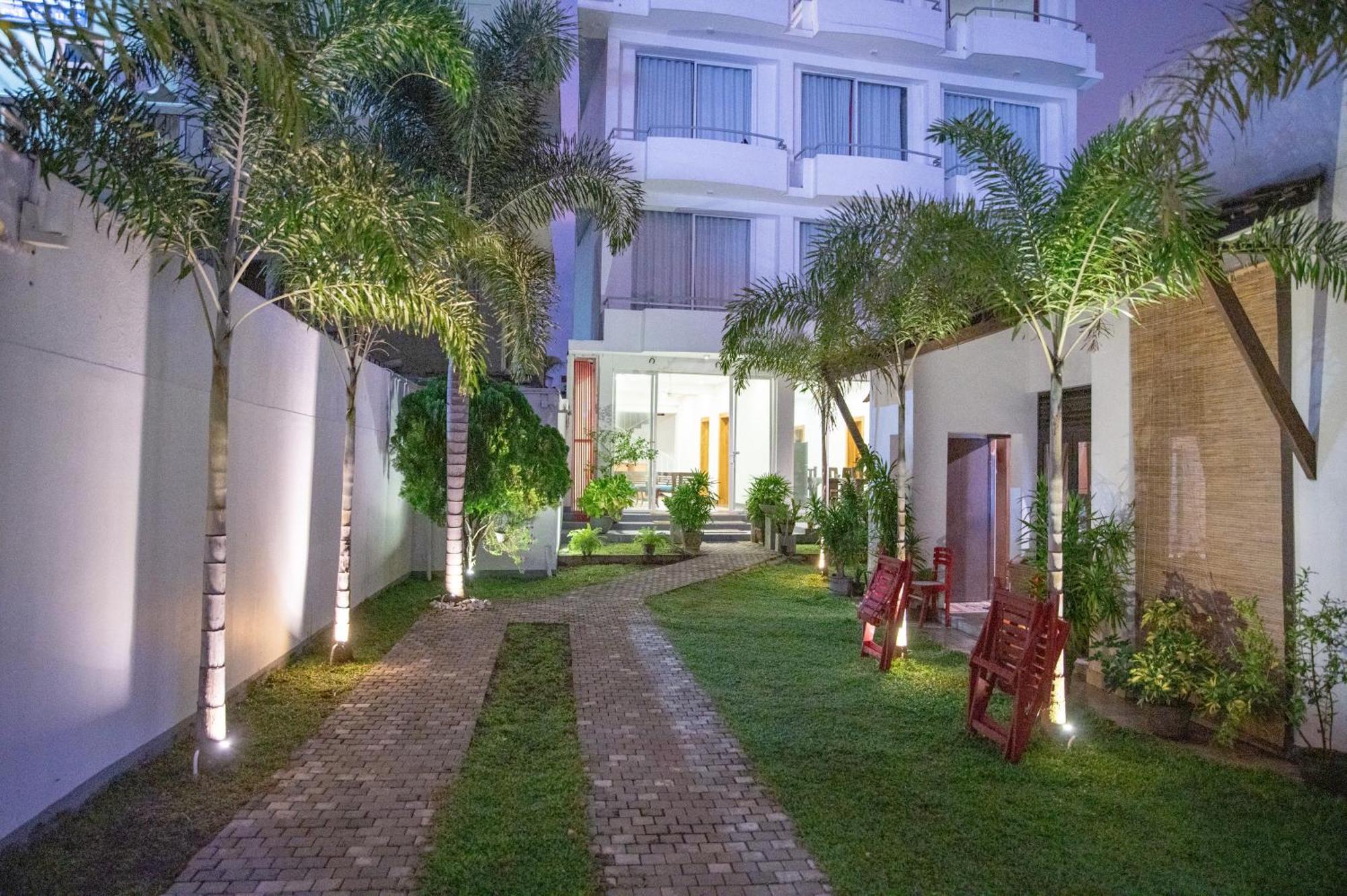Hotel Marine At Negombo Beach Zewnętrze zdjęcie