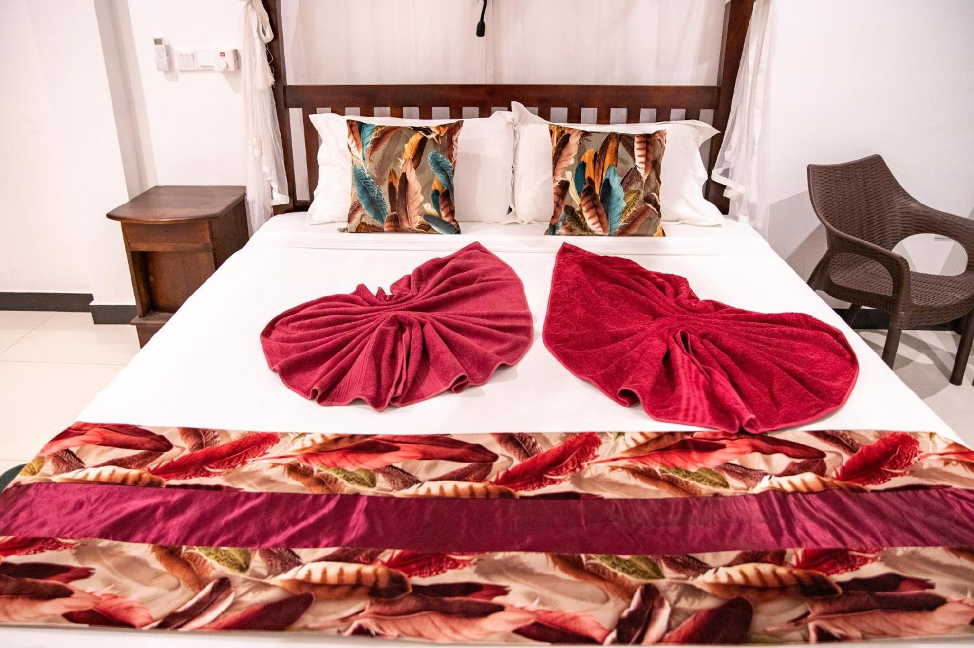 Hotel Marine At Negombo Beach Zewnętrze zdjęcie